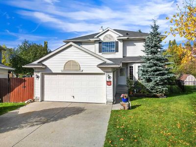 66 Tuscany Hills Pt Nw, House detached with 5 bedrooms, 3 bathrooms and 4 parking in Calgary AB | Image 1