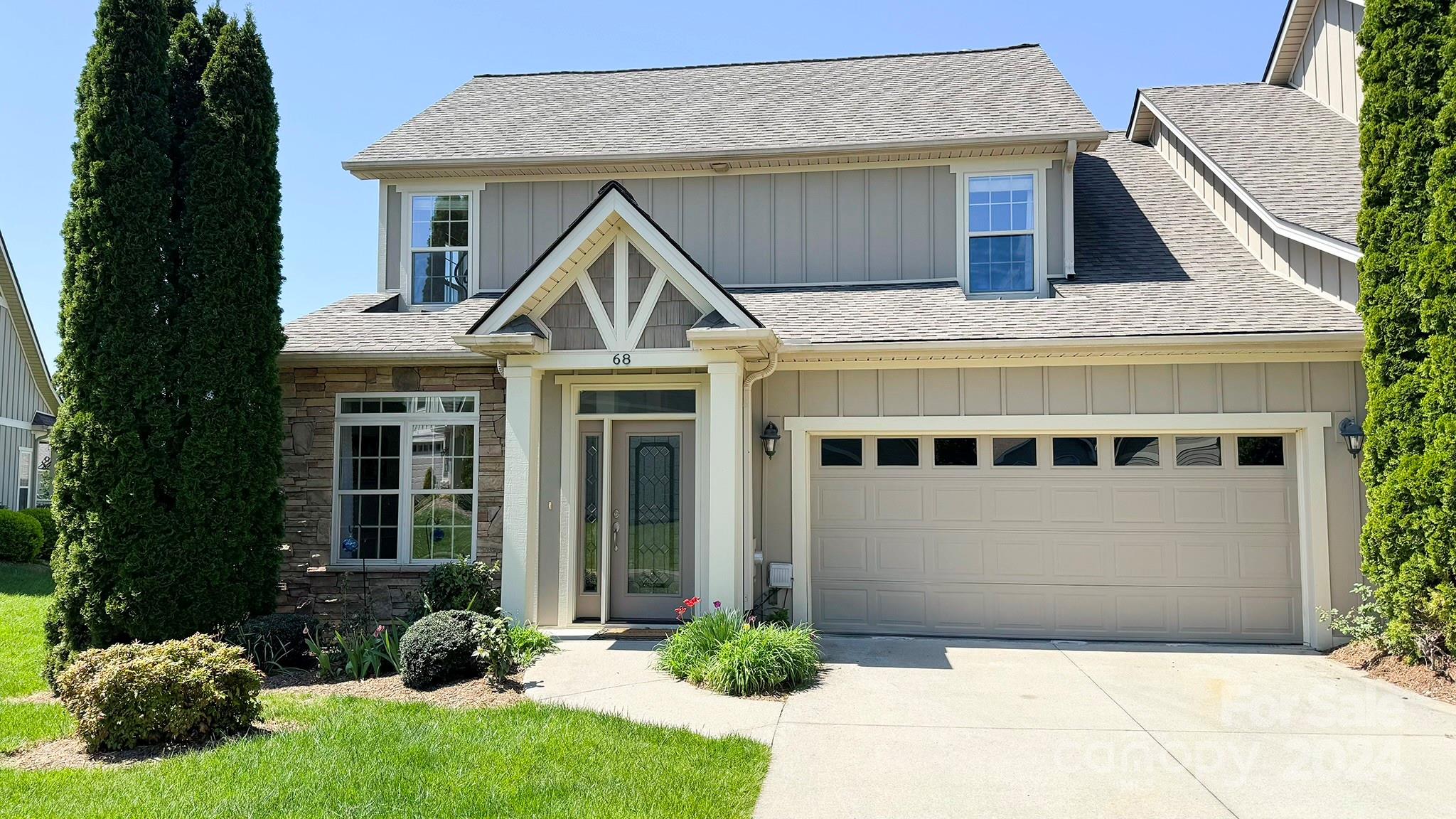 Burlington Ln, Fletcher, NC 28732