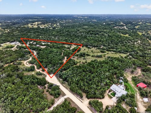 216 Raindrop, Wimberley, TX, 78676-5953 | Card Image