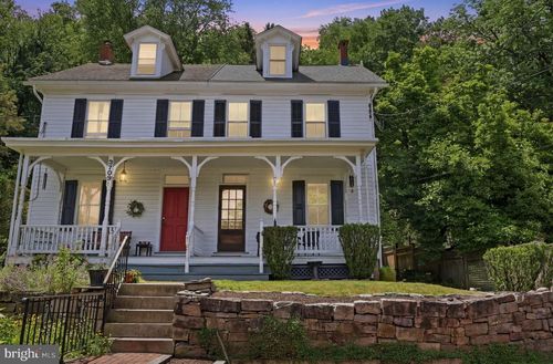 3709 River Rd, LUMBERVILLE, PA, 18933-9714 | Card Image