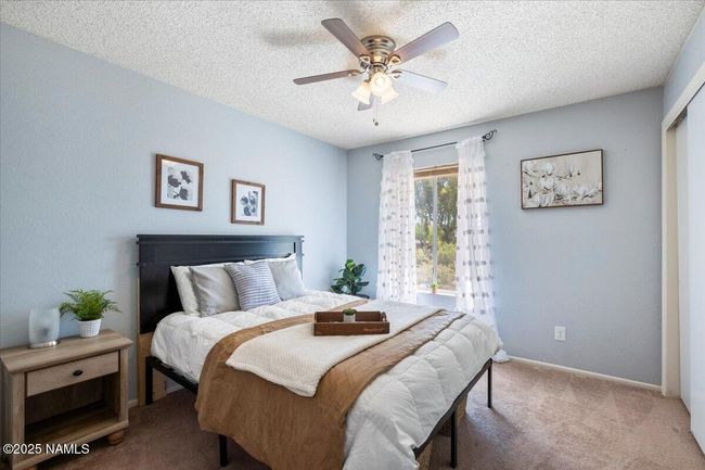 811 E Eugie Ave, Townhouse with 2 bedrooms, 2 bathrooms and null parking in Phoenix AZ | Image 4