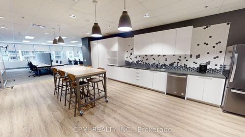 900-5255 Yonge St, North York, ON, M2N6P4 | Card Image