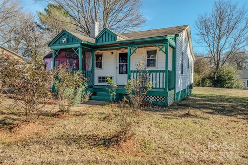 213 Bakery Ln, Statesville, NC, 28677-5076 | Card Image