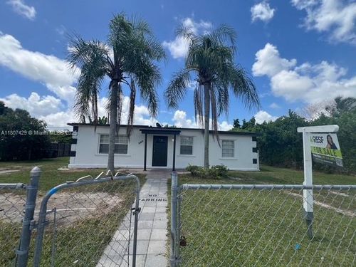 15510 Leisure Dr, Homestead, FL, 33033-2540 | Card Image