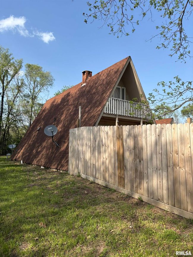 286 Kochs Ln, House other with 2 bedrooms, 2 bathrooms and null parking in Meredosia IL | Image 6
