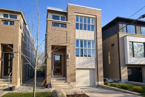 426 Avondale Ave, Ottawa, ON, K2A0S3 | Card Image