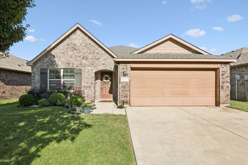 4717 Homelands Way, Fort Worth, TX, 76135-1666 | Card Image