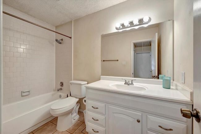2nd bathroom | Image 18