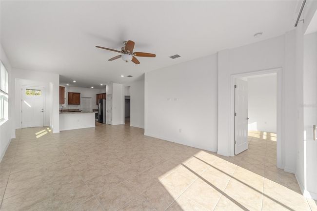 10277 Sw 96 Th Loop, House other with 2 bedrooms, 2 bathrooms and null parking in OCALA FL | Image 8