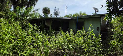 186 Crescent Lake Drive, NORTH FORT MYERS, FL, 33917 | Card Image