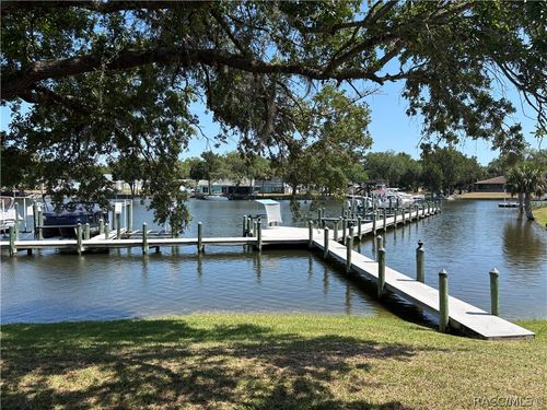 11014 W Cove Harbor Dr, Crystal River, FL, 34428-6225 | Card Image