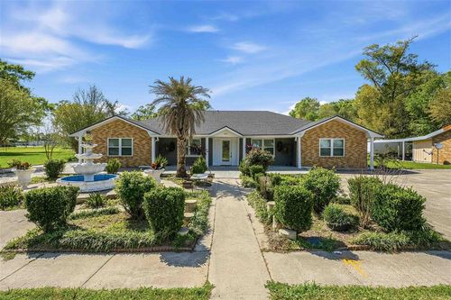 301 N Thomson Ave, Iowa, LA, 70647-7011 | Card Image