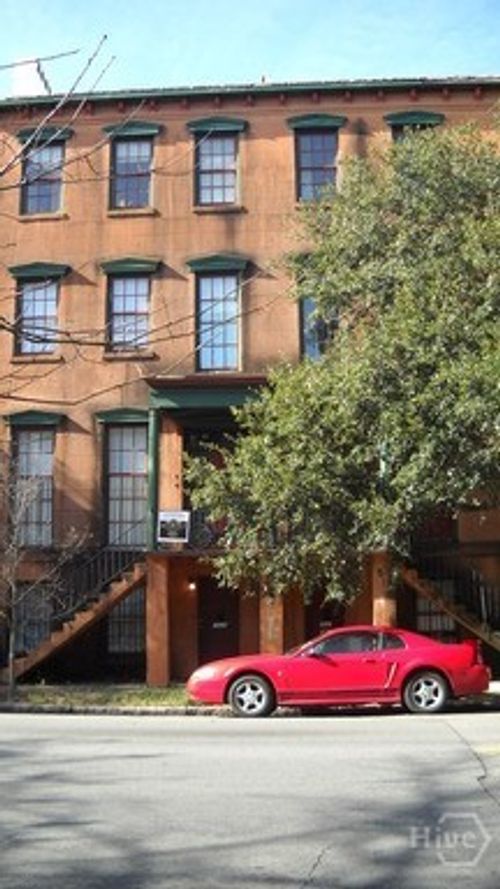 d-703 Barnard St, savannah, GA, 31401-5599 | Card Image
