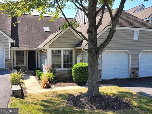 138 Hawthorne Ct, WYOMISSING, PA, 19610-1034 | Card Image