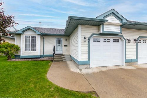 31-4201 56 Avenue, Lloydminster, AB, T9V2T4 | Card Image