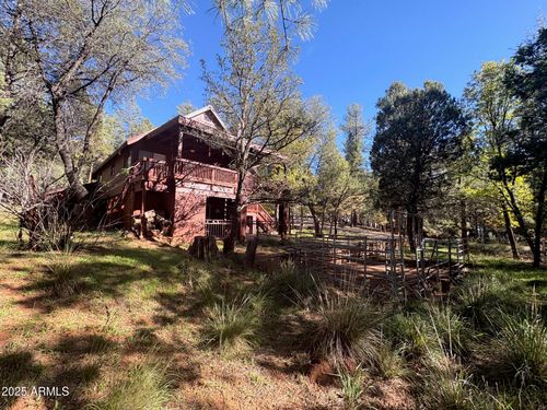 8460 W Louthian Ln, Strawberry, AZ, 85544-2585 | Card Image