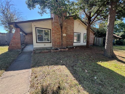 3406 Ivanhoe Ln, Garland, TX, 75044-4538 | Card Image