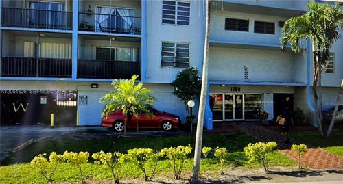 403d-1250 Ne 125th St, North Miami, FL, 33161-5948 | Card Image