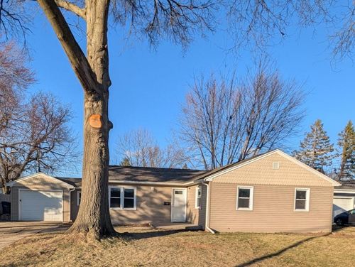 1920 W Memorial Drive, Janesville, WI, 53548 | Card Image
