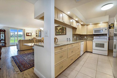 apt-119-250 Nw 67th St, Boca Raton, FL, 33487-2901 | Card Image