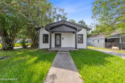 405 S Liberty St, Opelousas, LA, 70570-5113 | Card Image