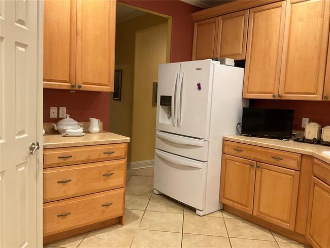 Kitchen 2 | Image 7