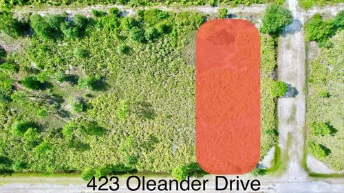 423 Oleander Dr, INDIAN LAKE ESTATES, FL, 33855 | Card Image