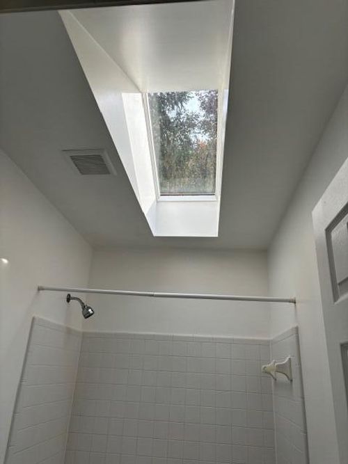 1331 Brighton Lake Rd, Brighton, MI, 48116-1732 | Card Image