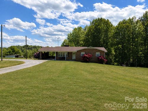 8186 Old Nc Highway 60 None, Roaring River, NC, 28697 | Card Image