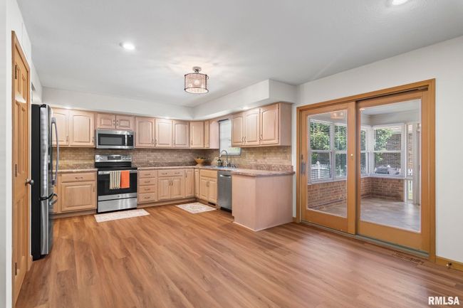 5021 Wildcat Run, House other with 2 bedrooms, 3 bathrooms and null parking in Springfield IL | Image 12