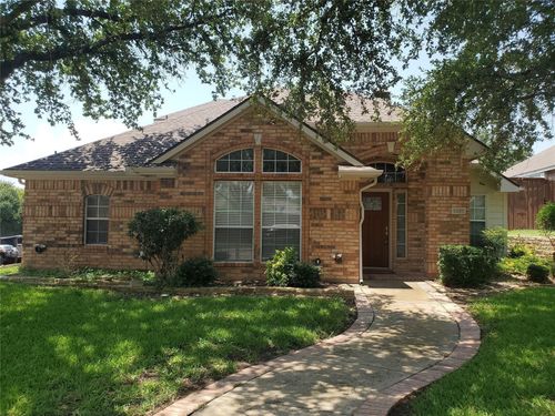 1210 Ridgeway Dr, Rockwall, TX, 75087-2858 | Card Image