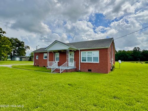 3199 Wallace Family Rd, Kinston, NC, 28501-7120 | Card Image