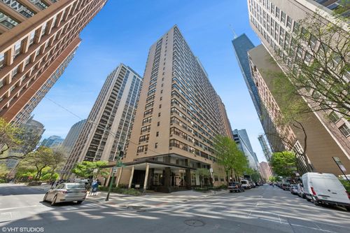 apt-18g-850 N Dewitt Pl, CHICAGO, IL, 60611-7326 | Card Image