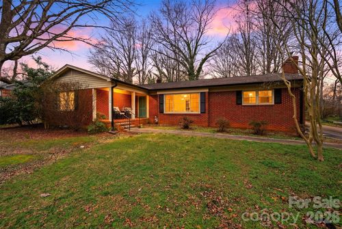 705 2nd Ave Ne, Conover, NC, 28613-2053 | Card Image