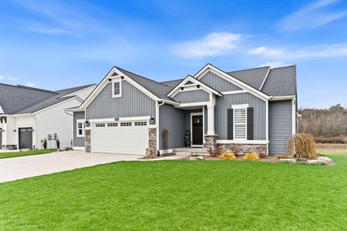 13697 Harrington Lndg, Holland, MI, 49424-7484 | Card Image