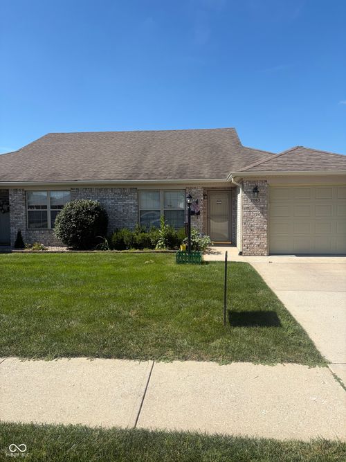 2063 Pelican, Franklin, IN, 46131 | Card Image