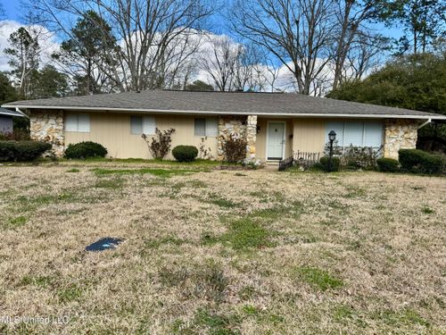 1036 Briarfield Rd, Jackson, MS, 39211-4119 | Card Image