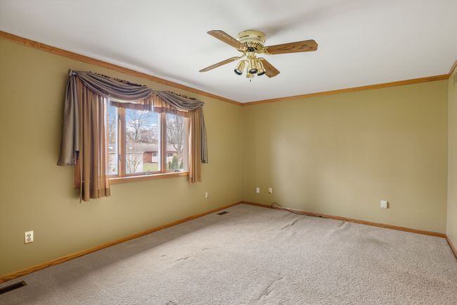 Primary Bedroom Suite with walk-in closet | Image 33