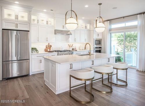 94 Mustang Dr, Manalapan, NJ, 07726-4501 | Card Image