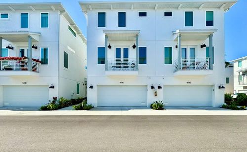 4740 Legacy Park Dr, TAMPA, FL, 33611-5673 | Card Image