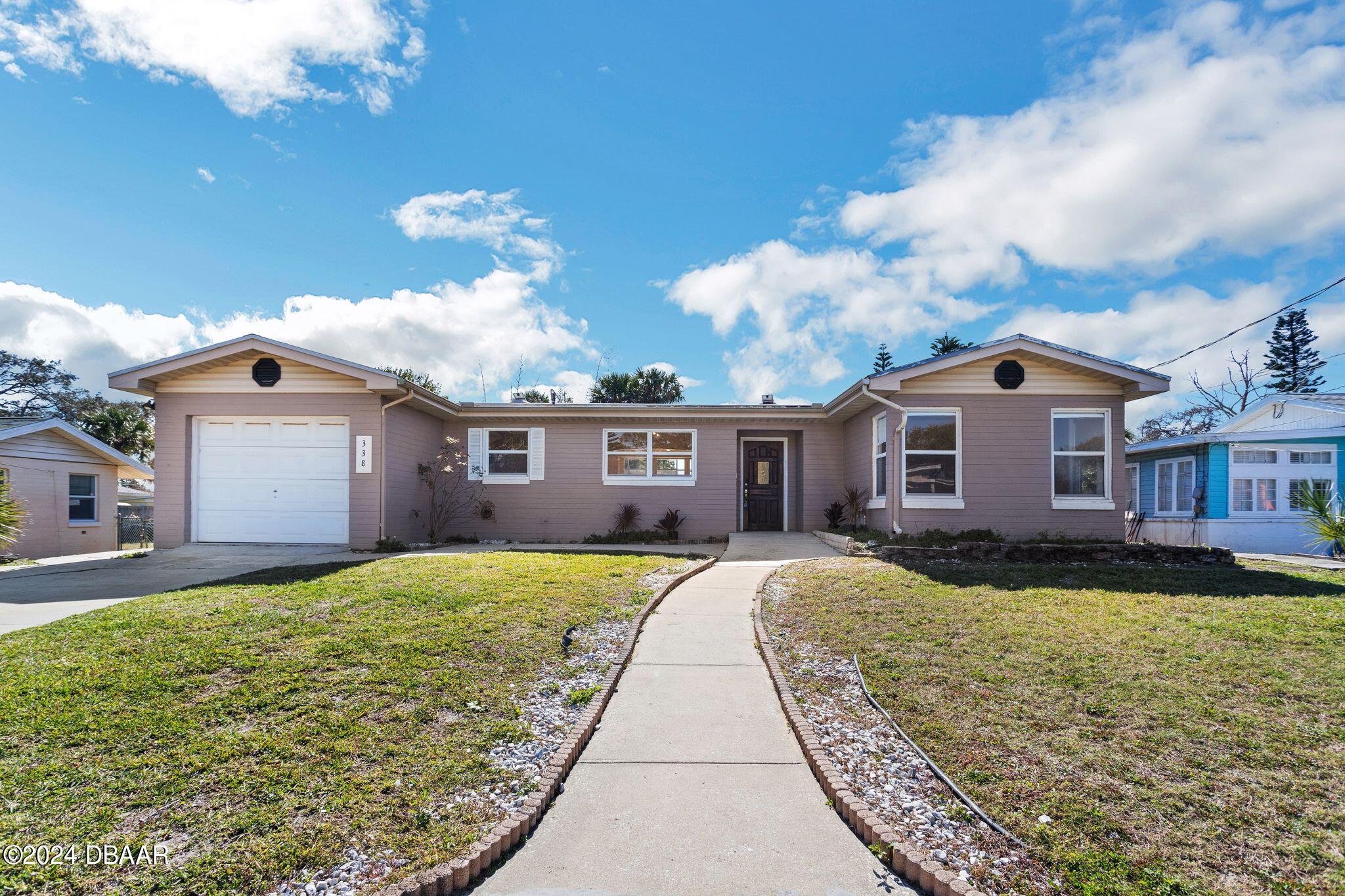 Nautilus Ave, Daytona Beach, FL 32118