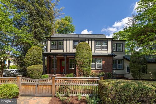 3737 Van Ness St Nw, WASHINGTON, DC, 20016-2225 | Card Image