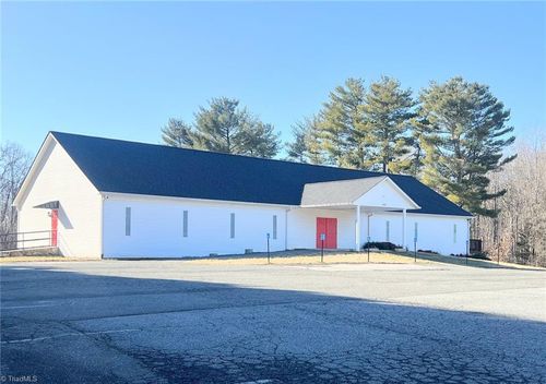 14160 Nc Highway 87 N, Eden, NC, 27288-7889 | Card Image