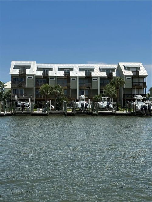 3e-912 Delchamps Ave, Dauphin Island, AL, 36528-4550 | Card Image