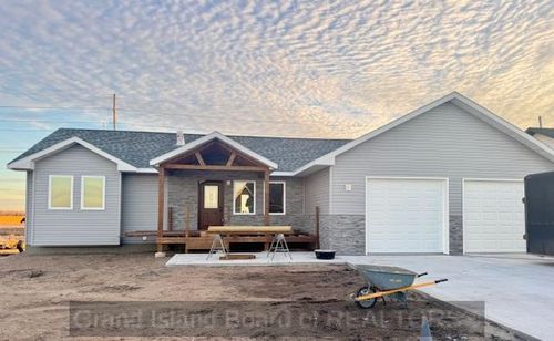1002 27th Street, Central City, NE, 68826 | Card Image