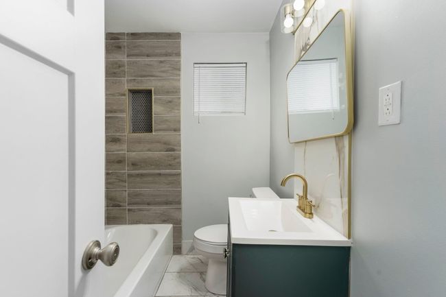 11706 Auburn St, House other with 3 bedrooms, 2 bathrooms and null parking in Detroit MI | Image 11