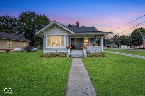 102 W Main St, Fairland, IN, 46126-2013 | Card Image