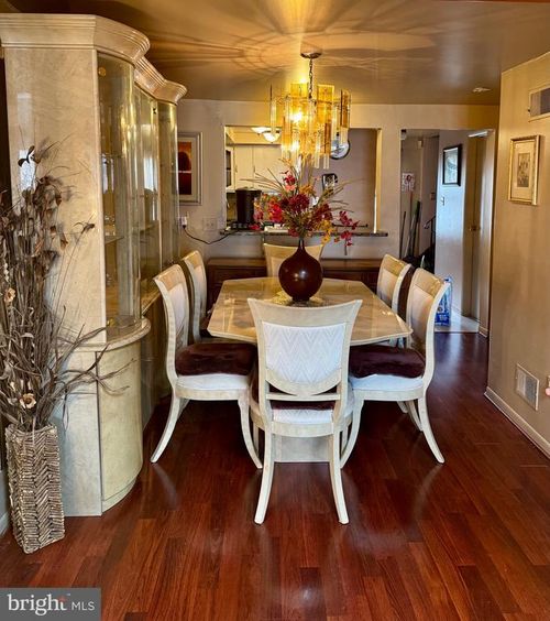 233 Nesbit Ter, Irvington, NJ, 07111-1799 | Card Image