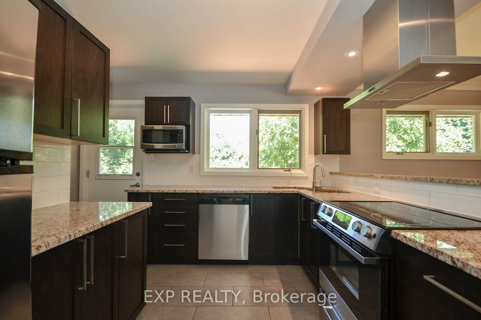 Residential in Crystal Bay - Rocky Point - Bayshore 3