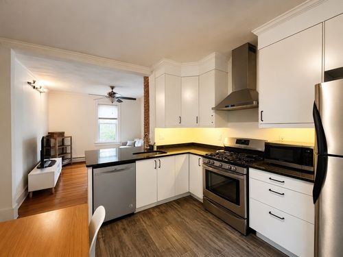 1-64 White Pl, Brookline, MA, 02445-8003 | Card Image